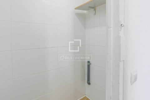 Купить квартиру в Барселона, Испания с 3 спальни, 91м², № 8599 - фото 28
