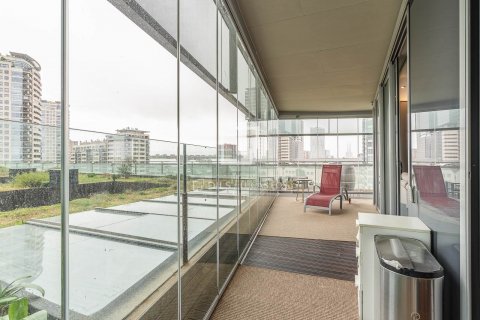 Apartamento de 4 dormitorios en venta en Barcelona, Cataluña, Spain № 8601 - foto 7