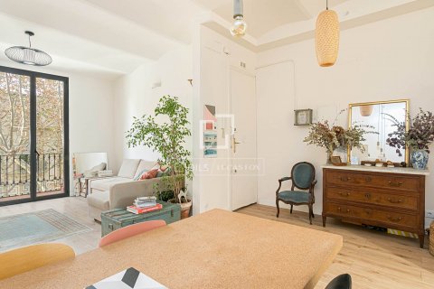 2 bedrooms apartment for sale in Barcelona, Catalonia, Spain № 8595 - photo 15