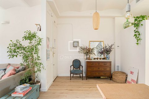 2 bedrooms apartment for sale in Barcelona, Catalonia, Spain № 8595 - photo 5