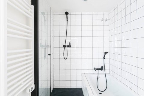 2 bedrooms apartment for sale in Barcelona, Catalonia, Spain № 8595 - photo 20