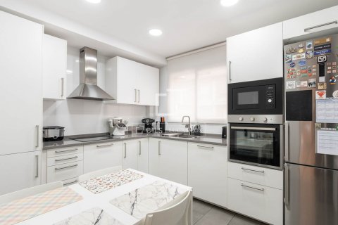 Villa de 5 dormitorios en venta en Sant Cugat del Vallès, Barcelona, Cataluña, Spain № 8600 - foto 10