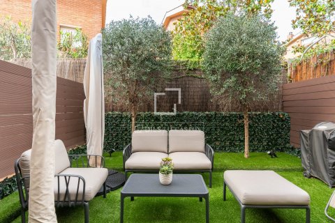 Villa de 5 dormitorios en venta en Sant Cugat del Vallès, Barcelona, Cataluña, Spain № 8600 - foto 4