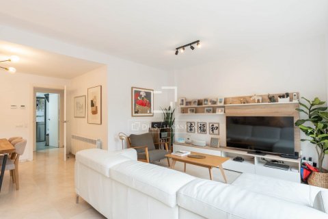 Villa de 5 dormitorios en venta en Sant Cugat del Vallès, Barcelona, Cataluña, Spain № 8600 - foto 3