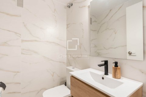 Villa de 5 dormitorios en venta en Sant Cugat del Vallès, Barcelona, Cataluña, Spain № 8600 - foto 9