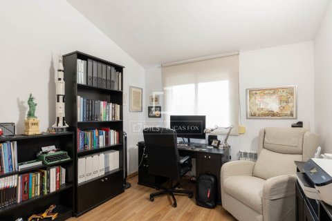 Villa de 5 dormitorios en venta en Sant Cugat del Vallès, Barcelona, Cataluña, Spain № 8600 - foto 23
