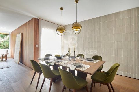 Apartamento de 6 dormitorios en venta en Barcelona, Cataluña, Spain № 5686 - foto 22