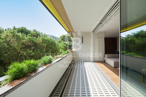 Apartamento de 6 dormitorios en venta en Barcelona, Cataluña, Spain № 5686 - foto 7