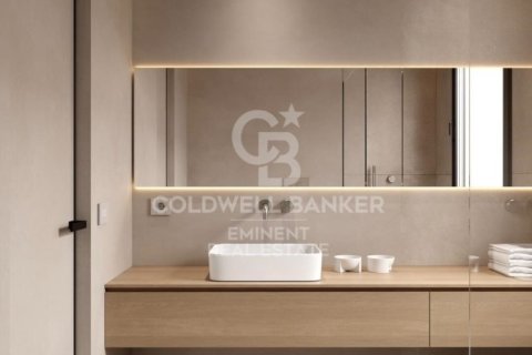 Apartamento de 4 dormitorios en venta en Barcelona, Cataluña, Spain № 5688 - foto 23