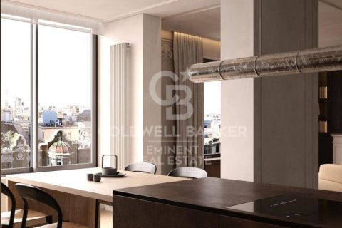 Apartamento de 4 dormitorios en venta en Barcelona, Cataluña, Spain № 5688 - foto 7
