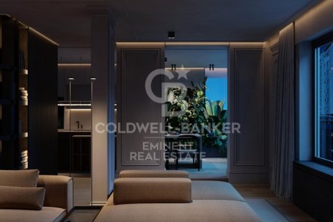 Apartamento de 4 dormitorios en venta en Barcelona, Cataluña, Spain № 5688 - foto 12