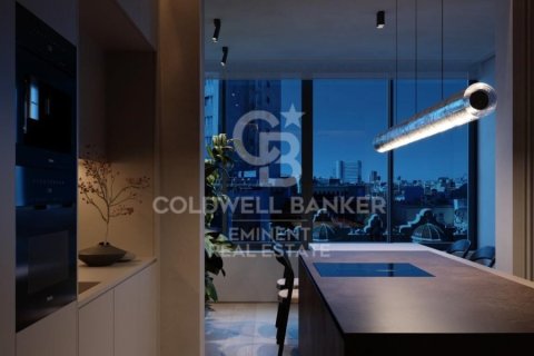 Apartamento de 4 dormitorios en venta en Barcelona, Cataluña, Spain № 5688 - foto 14