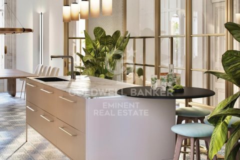 Apartamento de 4 dormitorios en venta en Barcelona, Cataluña, Spain № 5687 - foto 9