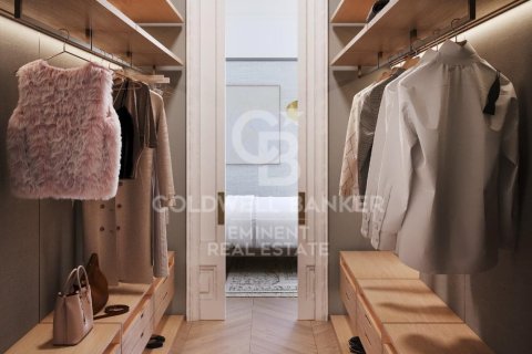 Apartamento de 4 dormitorios en venta en Barcelona, Cataluña, Spain № 5687 - foto 22