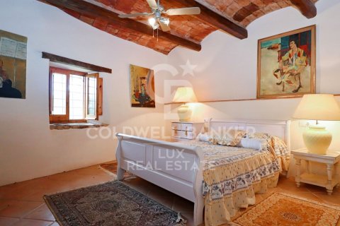 Сasa de 6 dormitorios en venta en Girona, Gerona, Cataluña, Spain № 5900 - foto 15