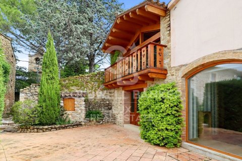 Сasa de 6 dormitorios en venta en Girona, Gerona, Cataluña, Spain № 5900 - foto 23
