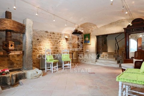 Сasa de 6 dormitorios en venta en Girona, Gerona, Cataluña, Spain № 5900 - foto 21
