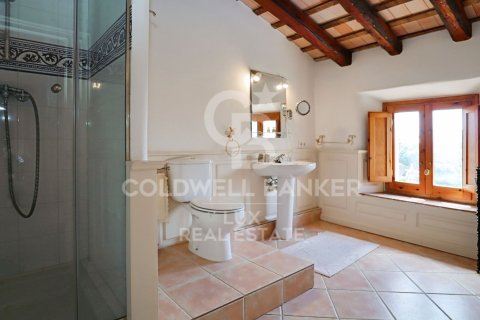Сasa de 6 dormitorios en venta en Girona, Gerona, Cataluña, Spain № 5900 - foto 14