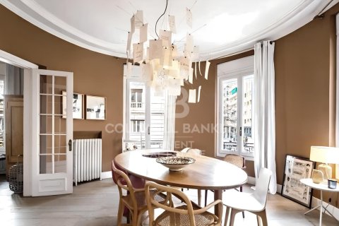 Снять в аренду квартиру в Барселона, Испания с 7 спален, 400м², № 7682 - фото 20