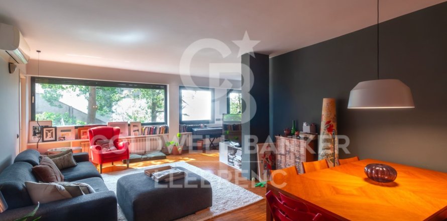 Apartamento de 2 dormitorios en venta en Barcelona, Cataluña, Spain № 7677