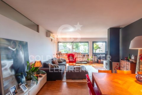 Apartamento de 2 dormitorios en venta en Barcelona, Cataluña, Spain № 7677 - foto 28
