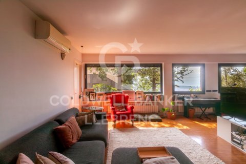 Apartamento de 2 dormitorios en venta en Barcelona, Cataluña, Spain № 7677 - foto 29
