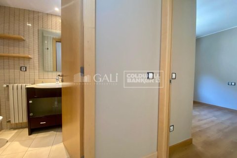 Снять в аренду квартиру в Андорра, Испания с 2 спальни, 73м², № 7679 - фото 9