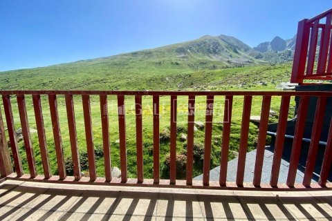 Apartamento de 52 m² en alquiler en Principado De Andorra (Ninguna Poblacion Tiene C.P.), Lérida, Cataluña, Spain № 7681 - foto 4