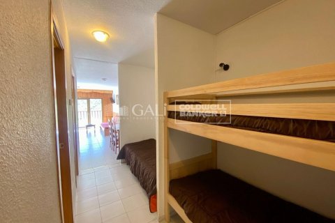 Apartamento de 52 m² en alquiler en Principado De Andorra (Ninguna Poblacion Tiene C.P.), Lérida, Cataluña, Spain № 7681 - foto 12