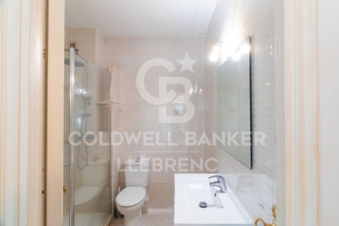 2 bedrooms apartment for sale in Barcelona, Catalonia, Spain № 7678 - photo 6