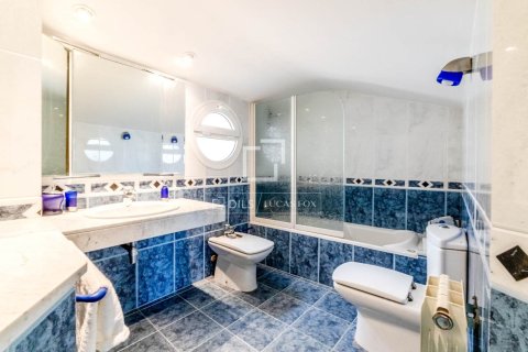 Ático de 3 dormitorios en venta en Sitges, Barcelona, Cataluña, Spain № 3950 - foto 12
