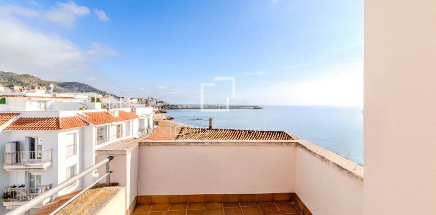 Ático de 3 dormitorios en venta en Sitges, Barcelona, Cataluña, Spain № 3950