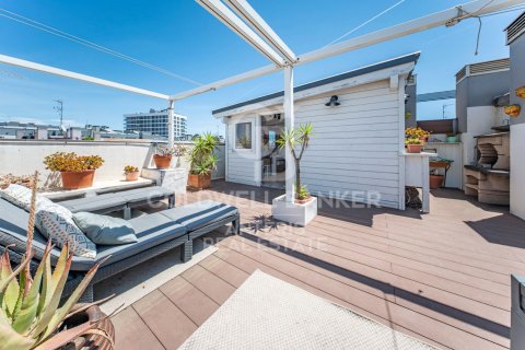 Ático de 4 dormitorios en venta en Badalona, Barcelona, Cataluña, Spain № 7720 - foto 3