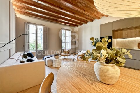 Apartamento de 2 dormitorios en venta en Barcelona, Cataluña, Spain № 7725 - foto 25
