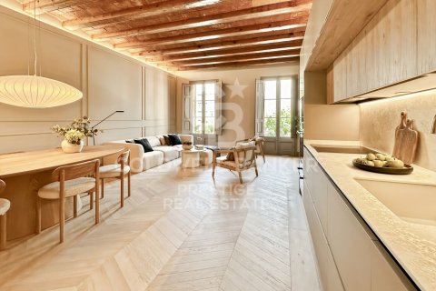 Apartamento de 2 dormitorios en venta en Barcelona, Cataluña, Spain № 7725 - foto 23