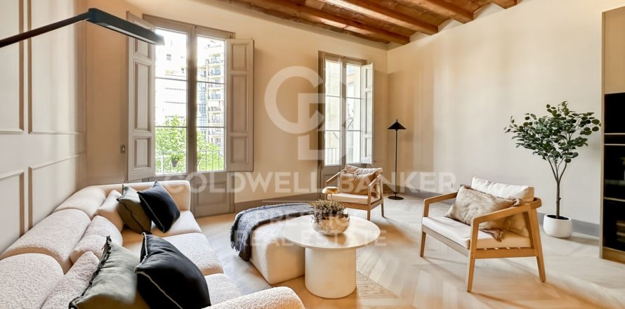 Apartamento de 2 dormitorios en venta en Barcelona, Cataluña, Spain № 7725