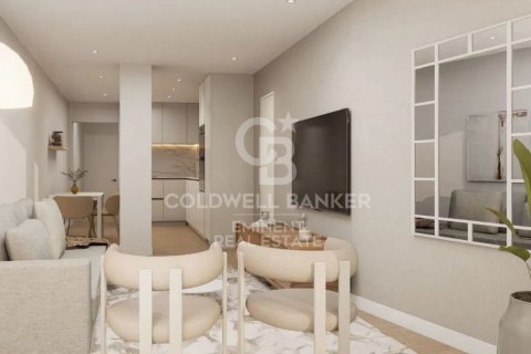 Apartamento de 2 dormitorios en venta en Barcelona, Cataluña, Spain № 7723 - foto 24