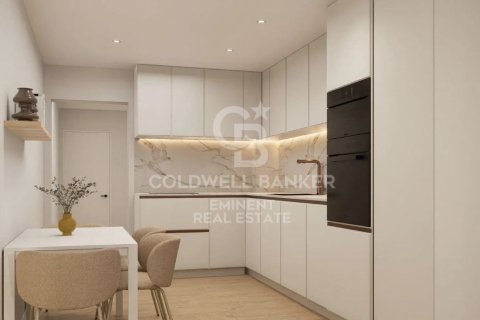 Apartamento de 2 dormitorios en venta en Barcelona, Cataluña, Spain № 7723 - foto 15