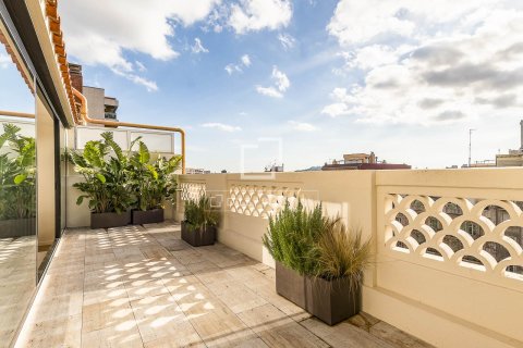 4 bedrooms penthouse for sale in Barcelona, Catalonia, Spain № 3920 - photo 3
