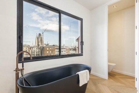 4 bedrooms penthouse for sale in Barcelona, Catalonia, Spain № 3920 - photo 17