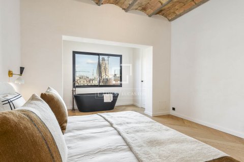 4 bedrooms penthouse for sale in Barcelona, Catalonia, Spain № 3920 - photo 13