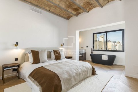 4 bedrooms penthouse for sale in Barcelona, Catalonia, Spain № 3920 - photo 12