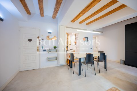 2 bedrooms apartment for sale in Barcelona, Catalonia, Spain № 2873 - photo 16