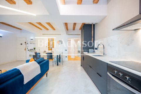 2 bedrooms apartment for sale in Barcelona, Catalonia, Spain № 2873 - photo 12