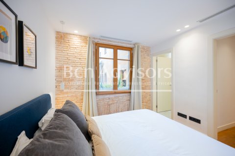 2 bedrooms apartment for sale in Barcelona, Catalonia, Spain № 2873 - photo 20