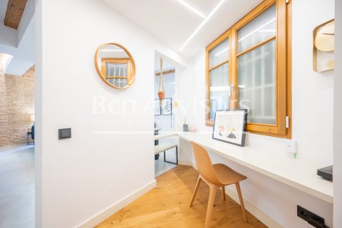 2 bedrooms apartment for sale in Barcelona, Catalonia, Spain № 2873 - photo 17