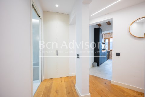 2 bedrooms apartment for sale in Barcelona, Catalonia, Spain № 2873 - photo 24