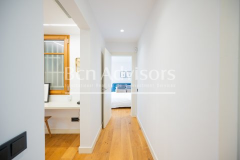 2 bedrooms apartment for sale in Barcelona, Catalonia, Spain № 2873 - photo 18