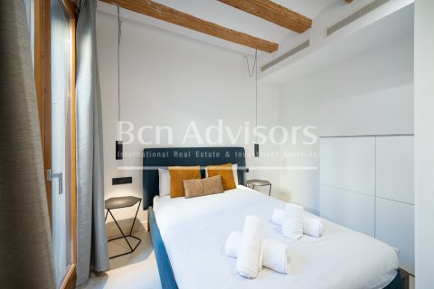 2 bedrooms apartment for sale in Barcelona, Catalonia, Spain № 2873 - photo 26