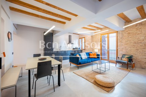 Apartamento de 2 dormitorios en venta en Barcelona, Cataluña, Spain № 2873